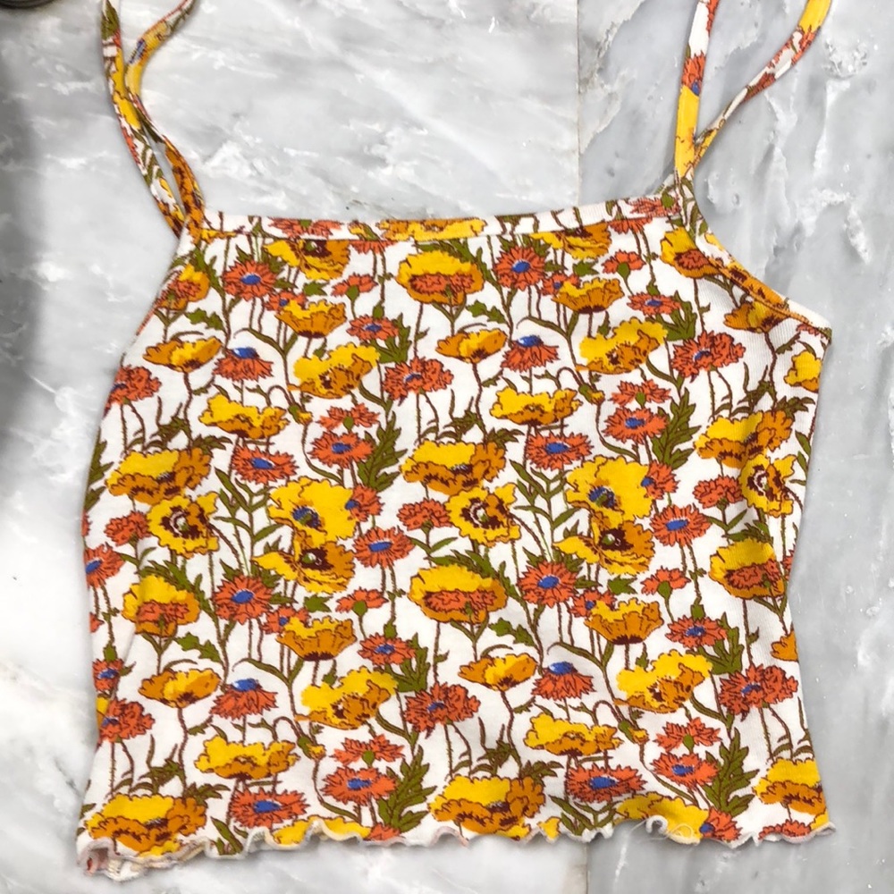 cropped tank top from urban outfitters